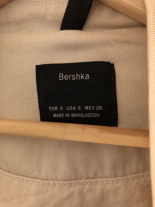 Trencz płaszcz kremowy beżowy S Bershka