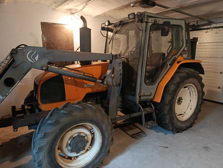 Renault Ceres 75 nie john deere new holland fendt