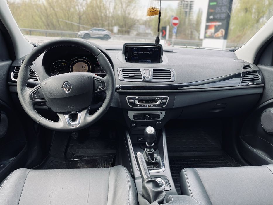 Renault Megane 2016 рік.