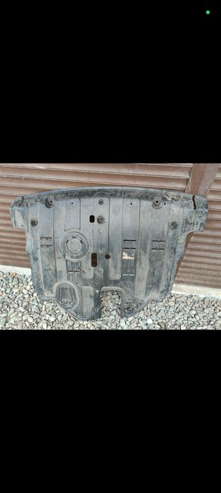 Защита двигателя Lc200 2018г