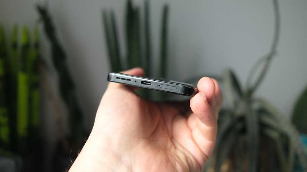 Motorola thinkphone 8/256gb 1 Sim