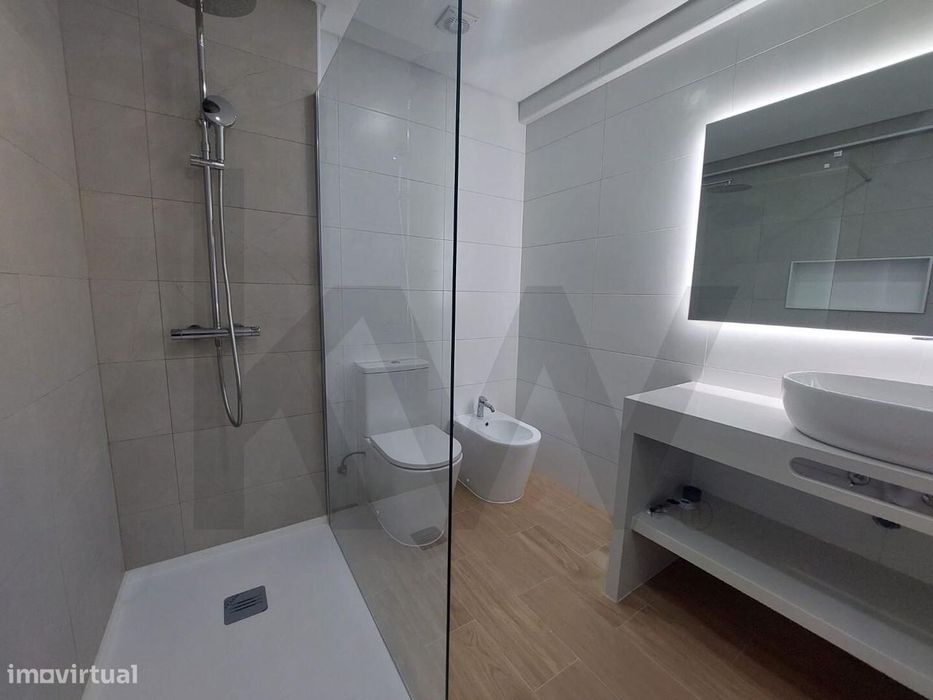 Apartamento T2 Renovado no Centro da Ericeira