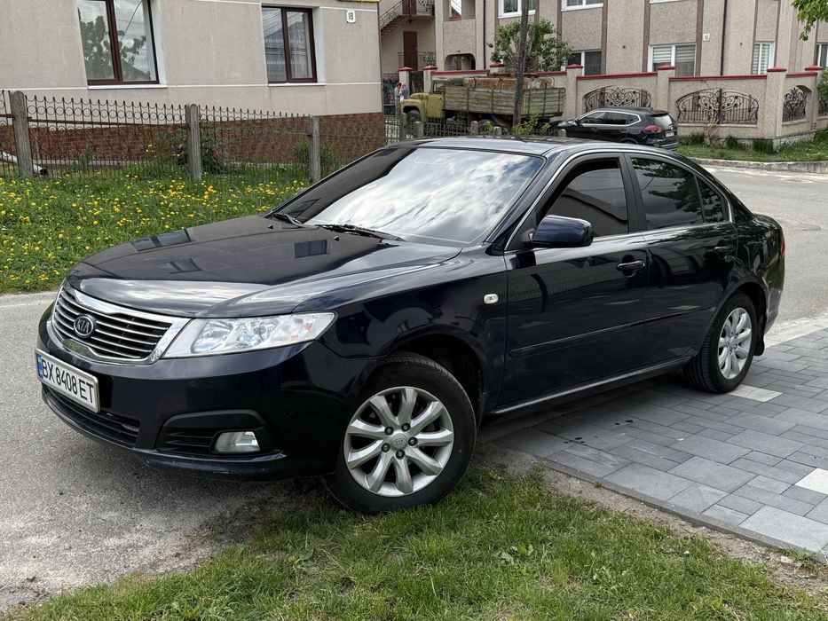 kia magentis.