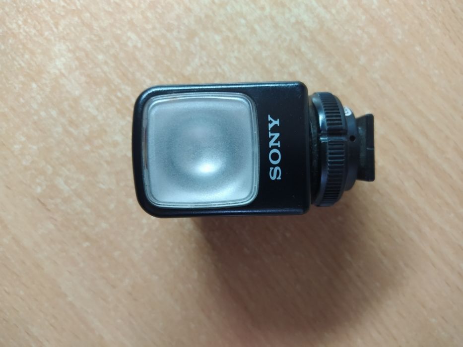 Накамерный свет Sony HVL-S3D