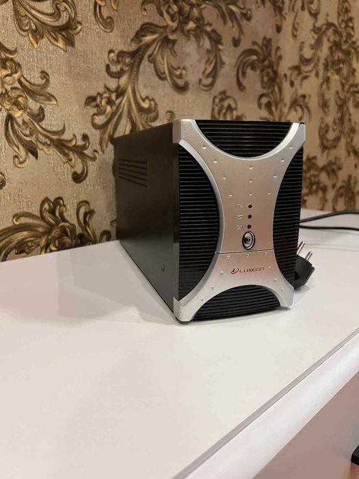 акустика SVEN CF-15 + ИБП Luxeon UPS-650A.