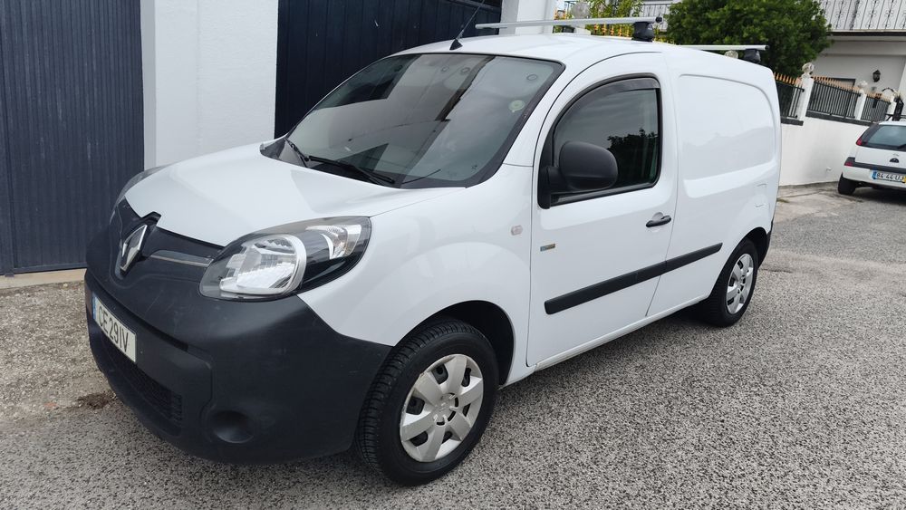 Kangoo Elétrica ZE Etech 33Kw 2020 IVA DEDUTIVEL