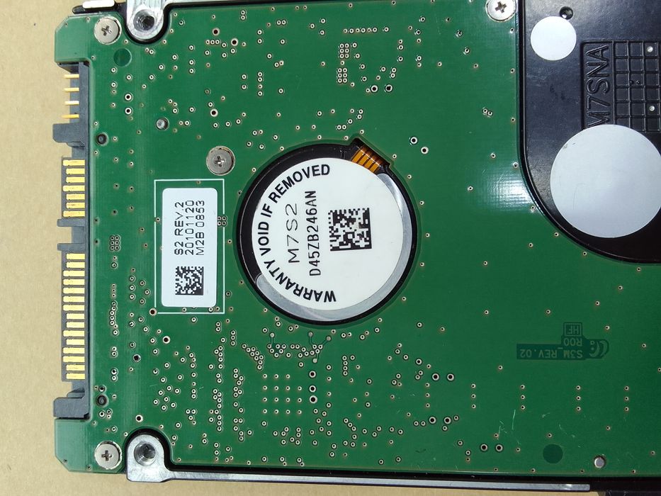 Жосткий диск Samsung на ноутбук