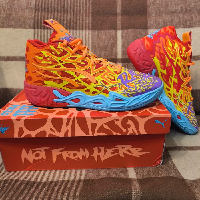 Чоловічі баскетбольні кросівки Puma MB.04 Phoenix LaMelo Ball