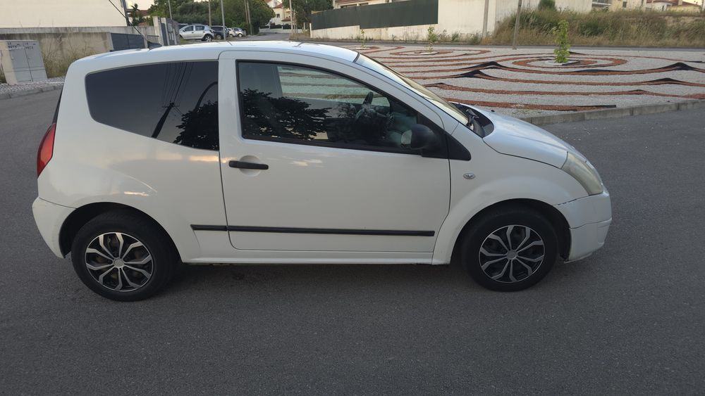 Vende se Citroën c2