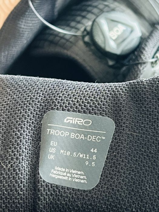 Sapatos BTT/Gravel Giro Troop/Gauge tamanho 44 NOVOS