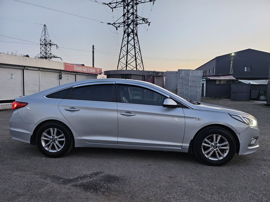 Продам Sonata LF