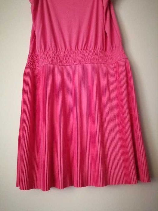 Nowa sukienka XL 42 plisowana z wiskozy różowa malinowa