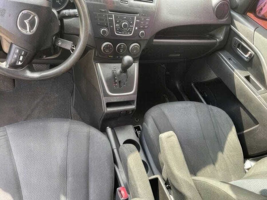 Mazda 5      2014