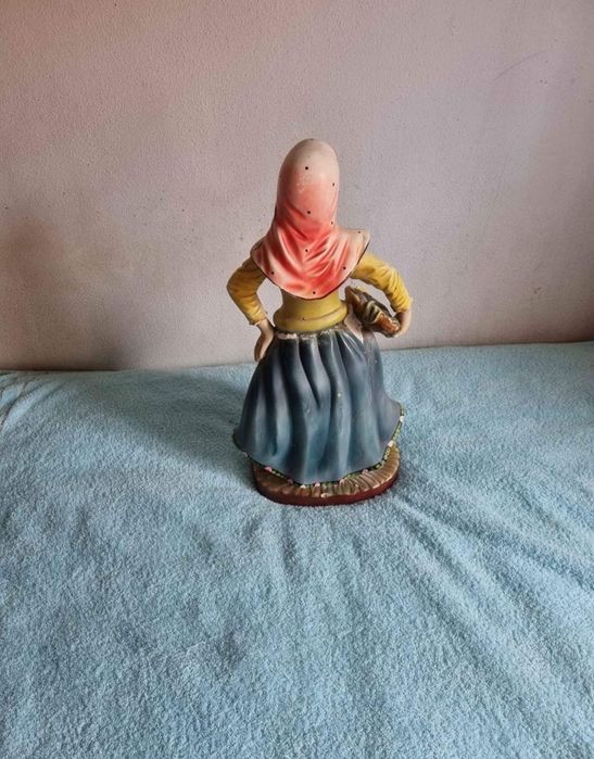Boneca Antiga em Louça para restauro