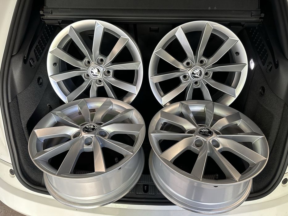 Диски Skoda 17 7j et45 5L0601025K