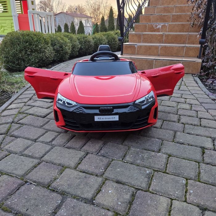 Audi RS GT - na akumulator