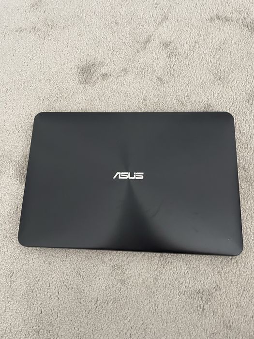 Portatil ASUS X555LD