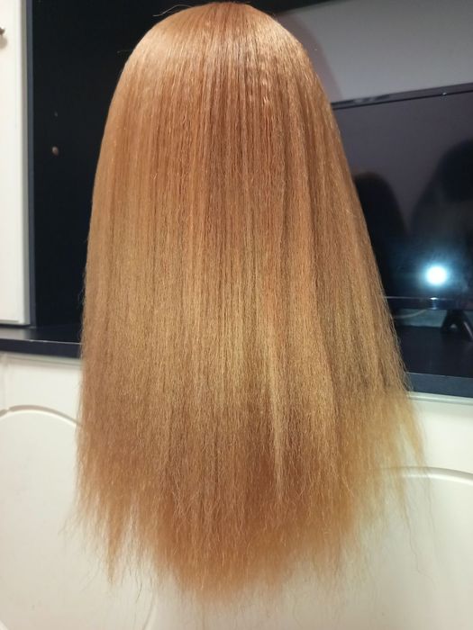 Продається маникен для зачісок