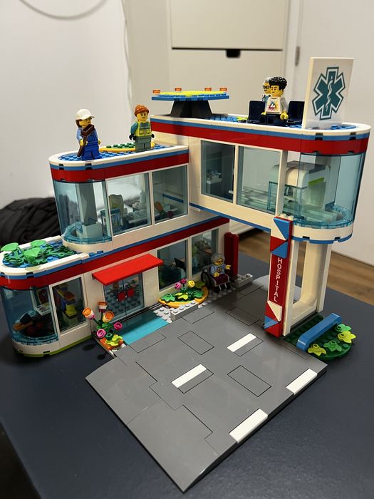 Lego - Hospital montado