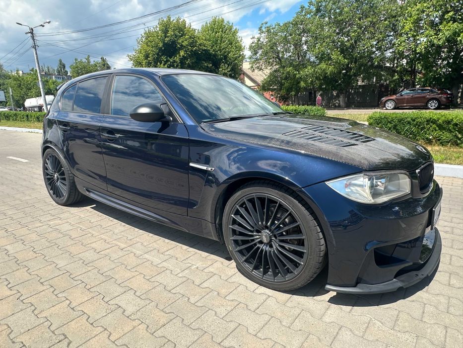 Продам BMW E87