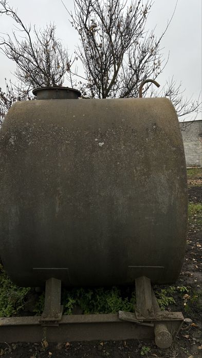 Ємність 12 кубів (металева)