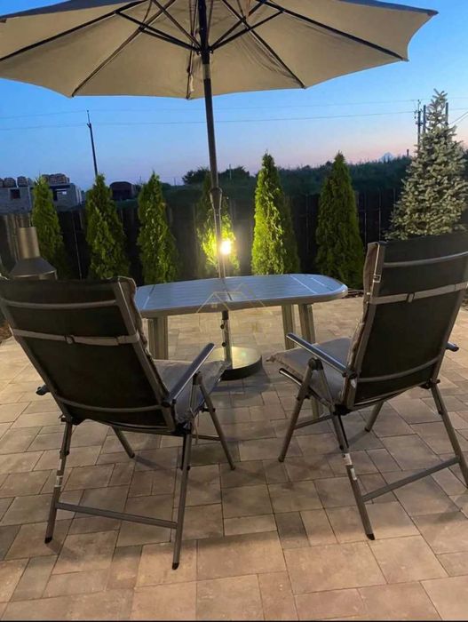 Акція! Продається ТаунХаус в закритому Котеджному Містечку біля річки!