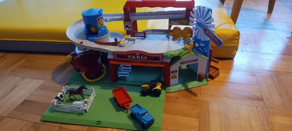 Farma z efektem świetlnym i dźwiękowym Dickie Toys