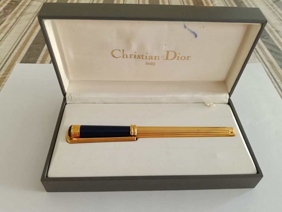 Vendo caneta Christian dior ouro