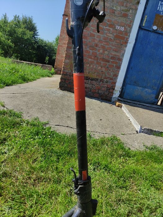 Електросамокат Segway Ninebot F2E