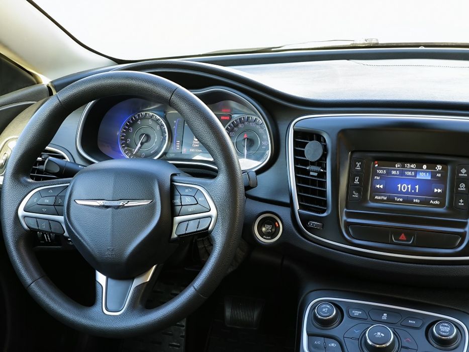 Chrysler 200 2016 VIN 1C3CCCAB0GN181169 фото оголошення 15 з 24