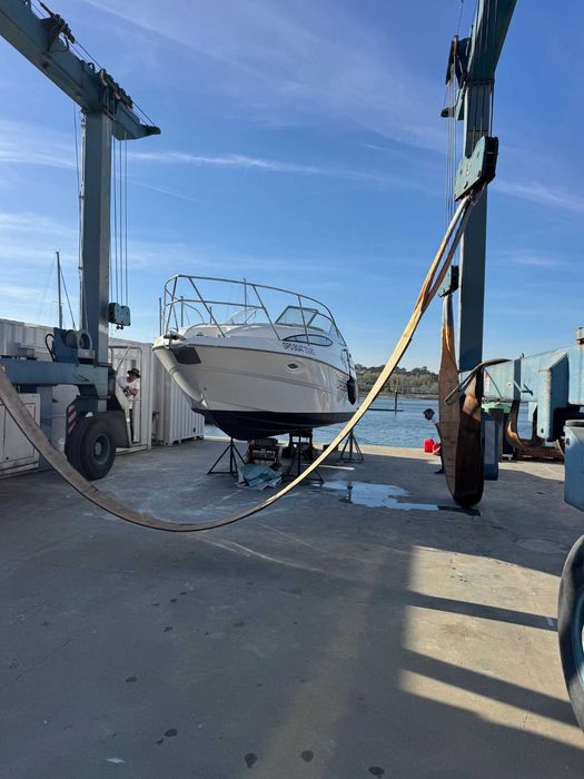 Bayliner Ciera 2655 - MerCruiser 230cv - Vistoria até 2028