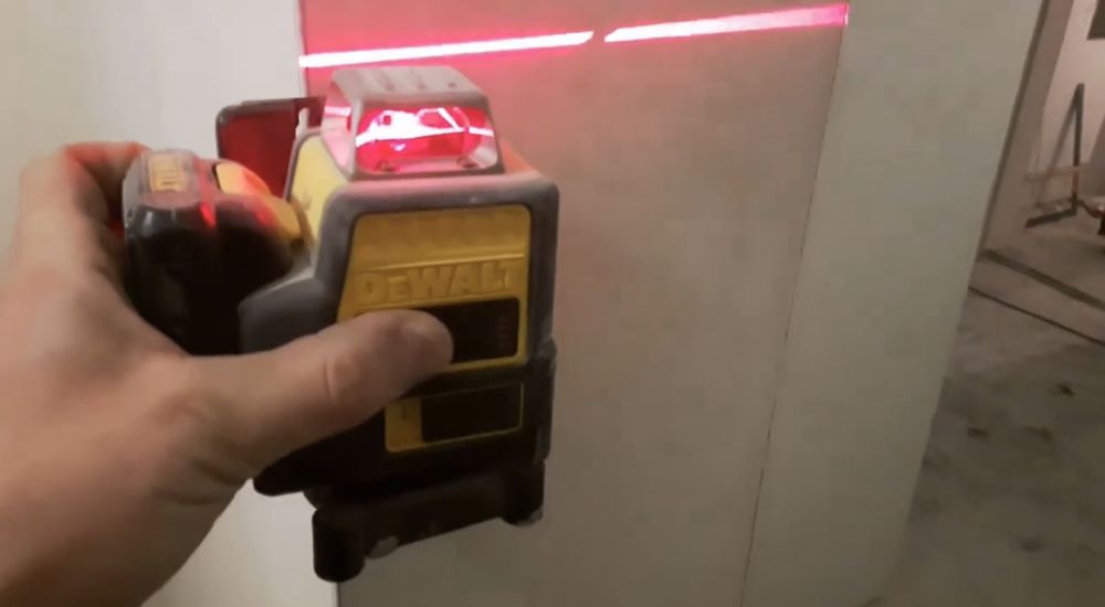 Dewalt laser 360  DCE0811R