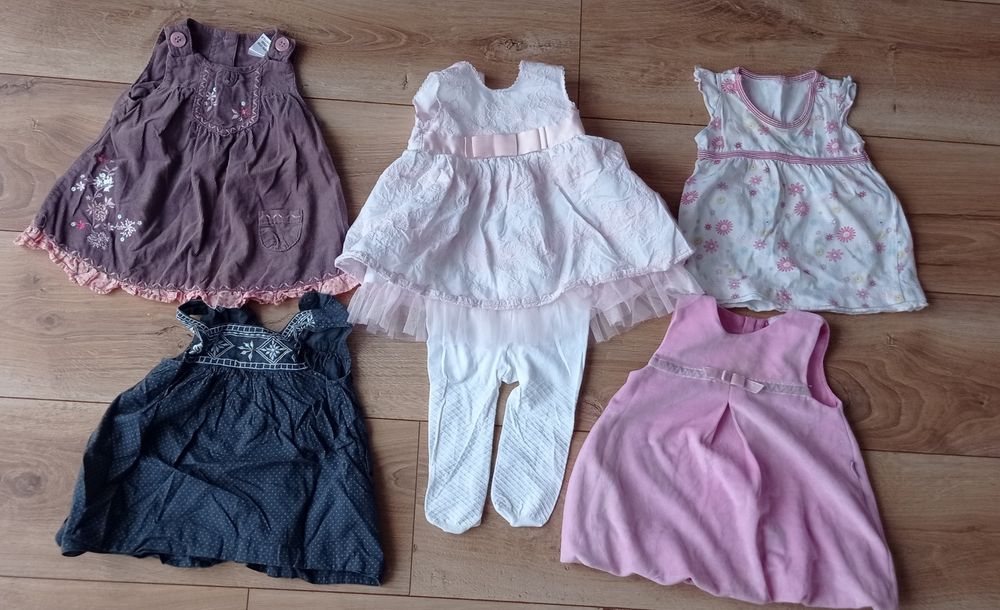 Paka dla dziewczynki 62 cm. Spodnie, body, sukienki, pajace itp.