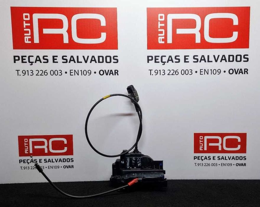 Fechadura / Fecho Porta Frente Direito 8200497604F - RENAULT KANGOO Express