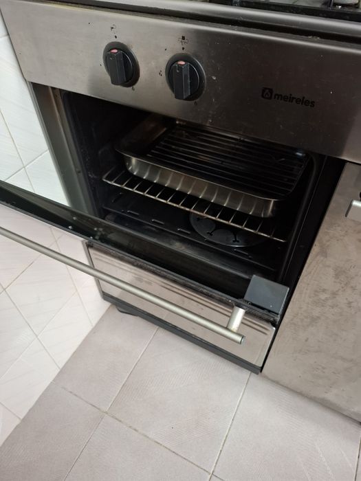Fogao a gas com forno