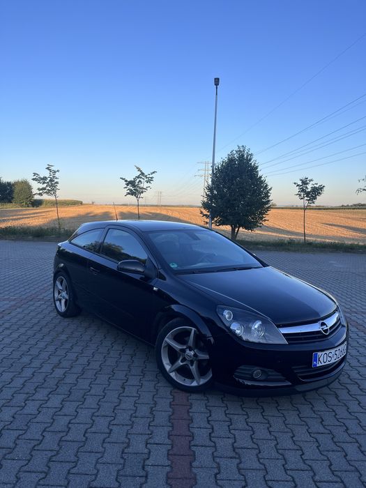 Opel Astra H GTC