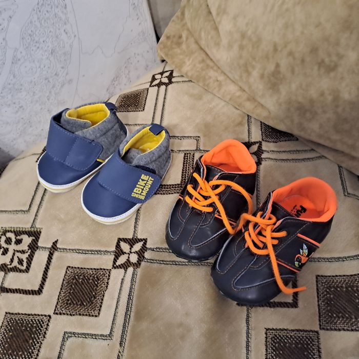 Взуття для немовлят 11-14-21 розмір