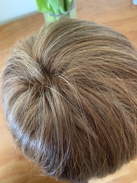 Cabeleira de cabelo natural de alta qualidade