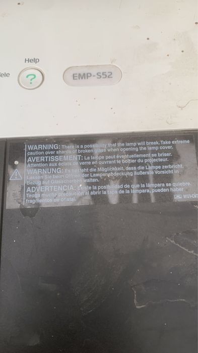 Projetor - Epson EMP-S52