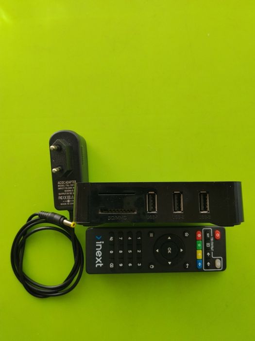 Смарт приставка inext