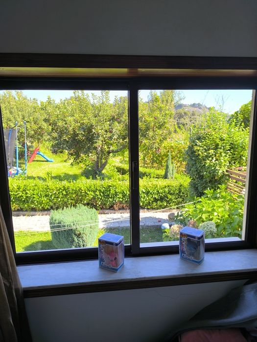 Caixilharia - Portas e janelas de correr exteriores