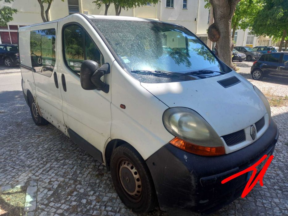 Carrinha trafic 6 lugares mais carga