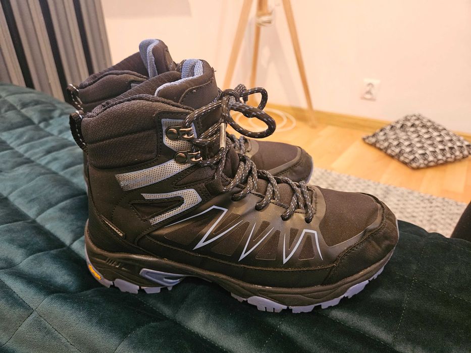 Buty Endurance 37 r.