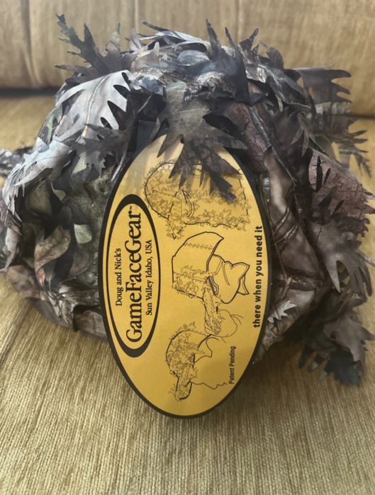 Czapka z daszkiem kamuflaż