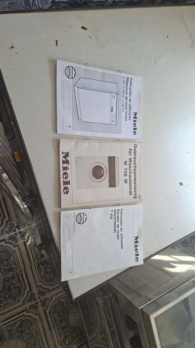 Máquina de Lavar Roupa Miele Deluxe Electronic – Alta Durabilidade