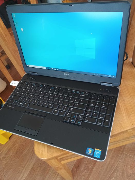 Ігровий ноутбук Dell e6540 i7\16gb\AMD 8790m\256 ssd