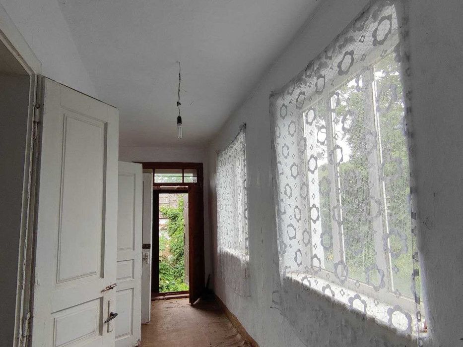 Продається цегляний будинок, у Галицькому районі, село Нові Скоморохи.