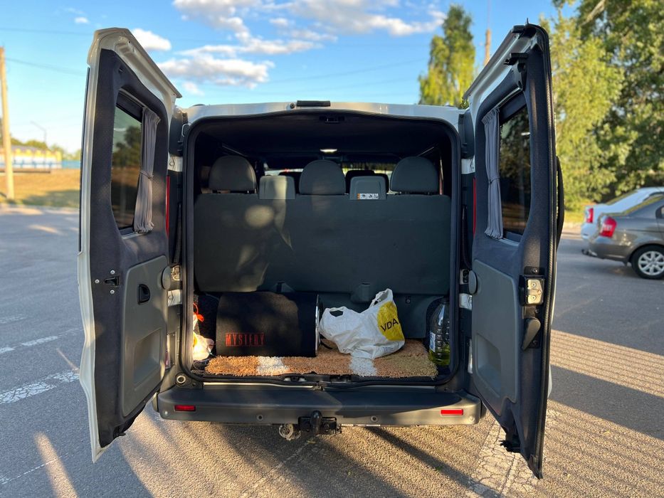 Продам OPEL Vivaro