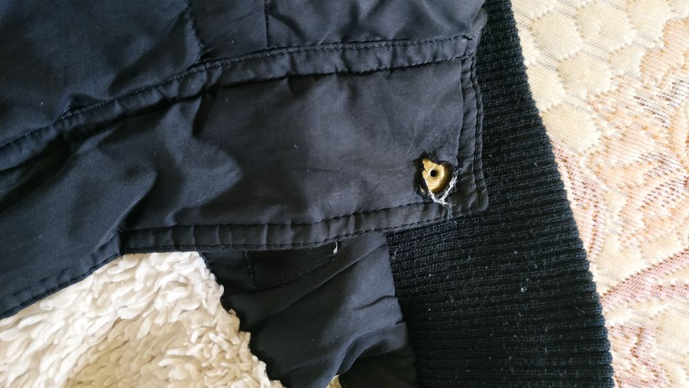 Куртка на хлопчика 8-10 років зимова чи на осінь весну