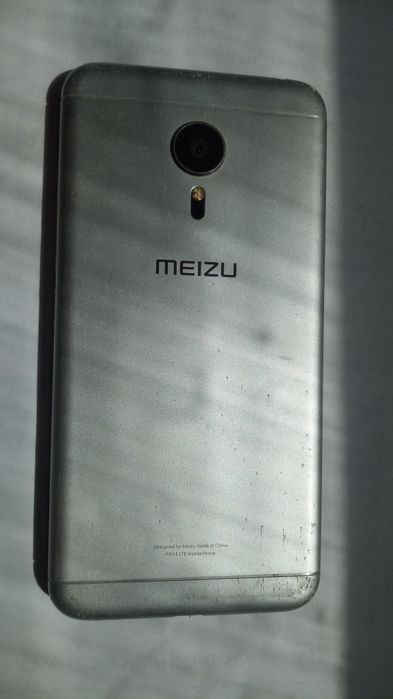 Телефон Meizu MX5 pro б/у.